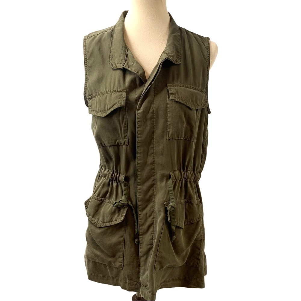 Universal Thread Army Green Utility Anorak Vest - Picture 2 of 10